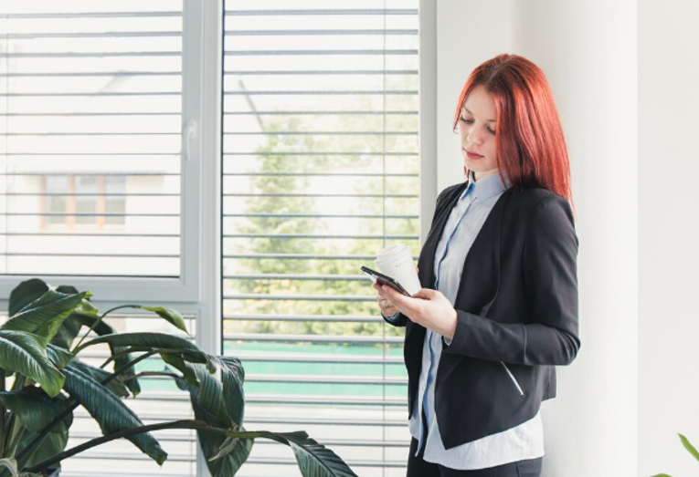 Motorized Shades: The Smart Window Treatment Solution for Modern Homes