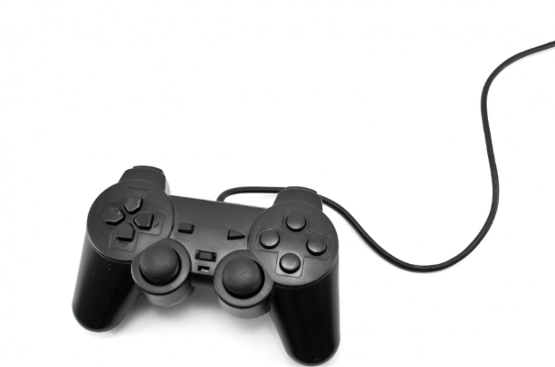 The Evolution and Impact of Gaming Controllers in the PC Gaming Industry